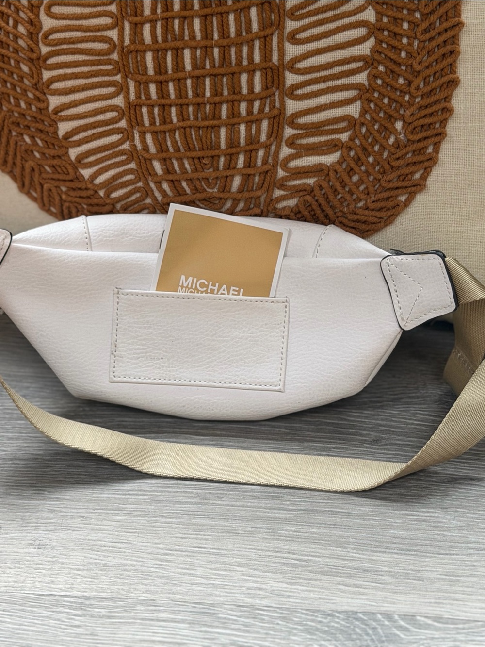 Michael Kors White Leather Crossbody Belt Bag with Gold Hardware - Picture 3 of 4